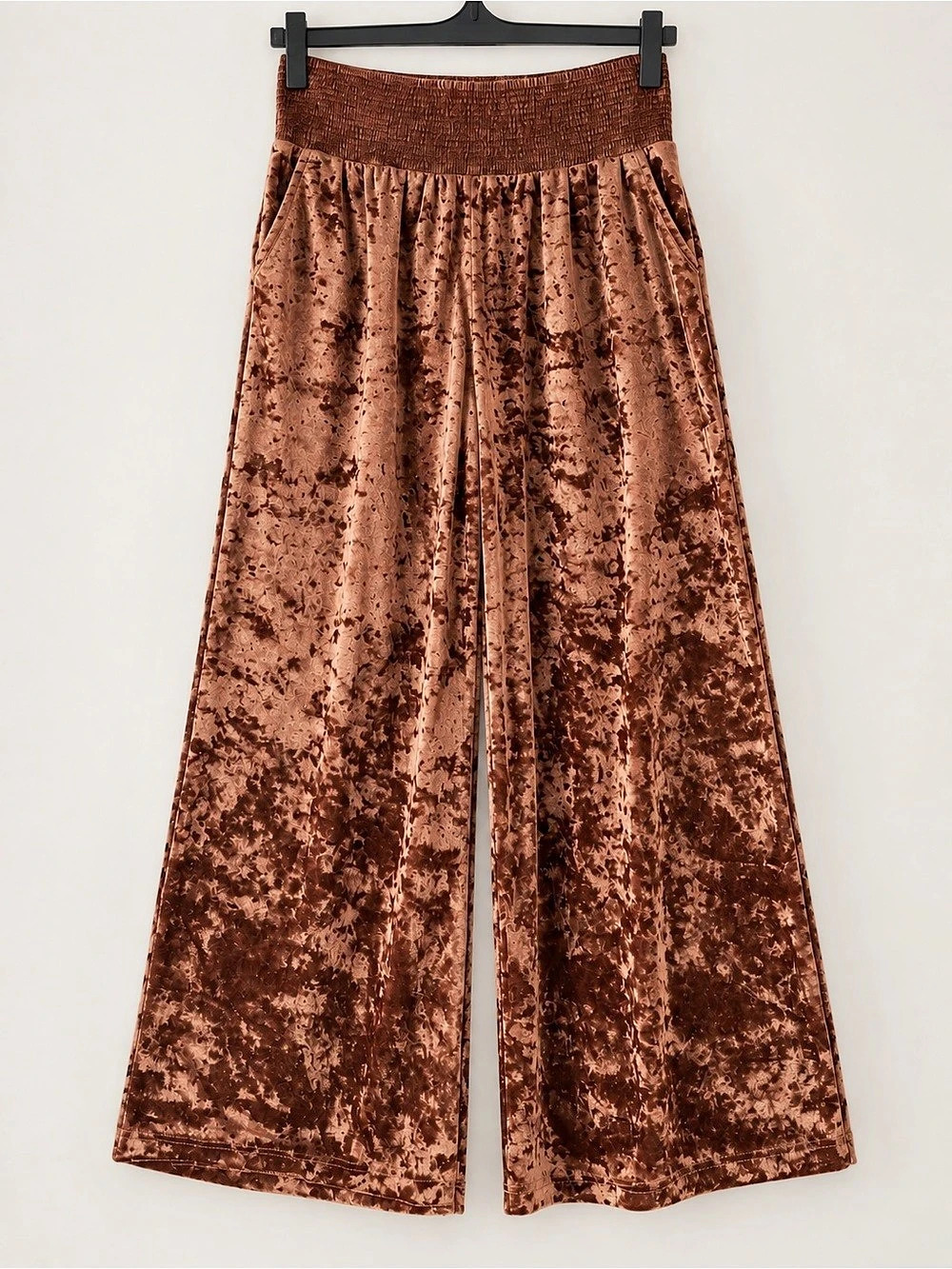 Umgee Velvet Wide Leg Pants Size Medium